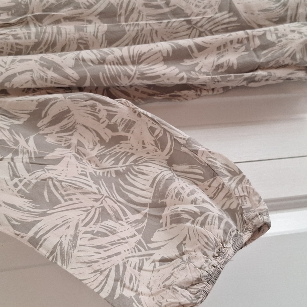 Blouse - Picture 4 of 4